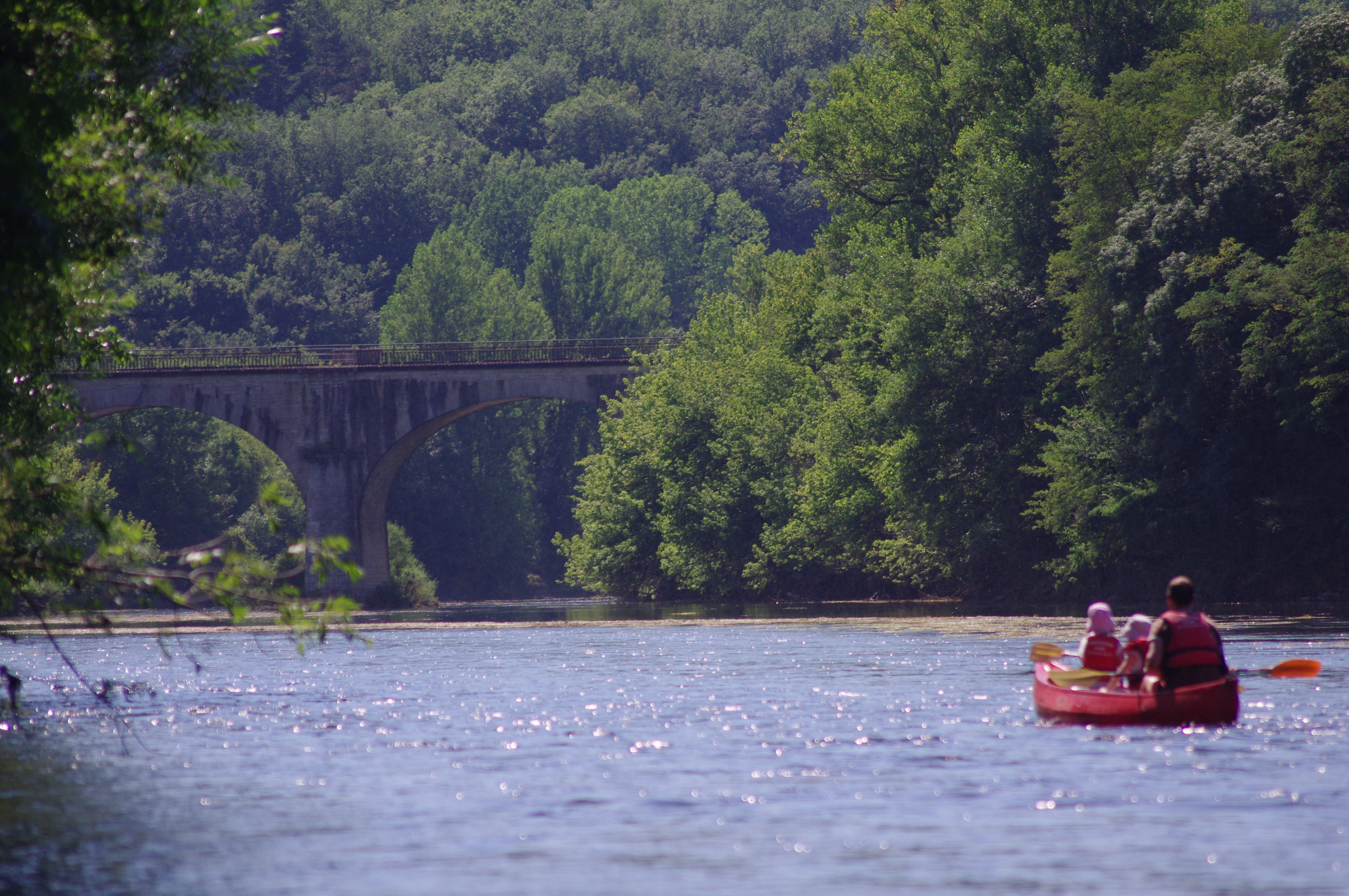 Canöe sur la rivière Dordogne - canoing on Dordogne River