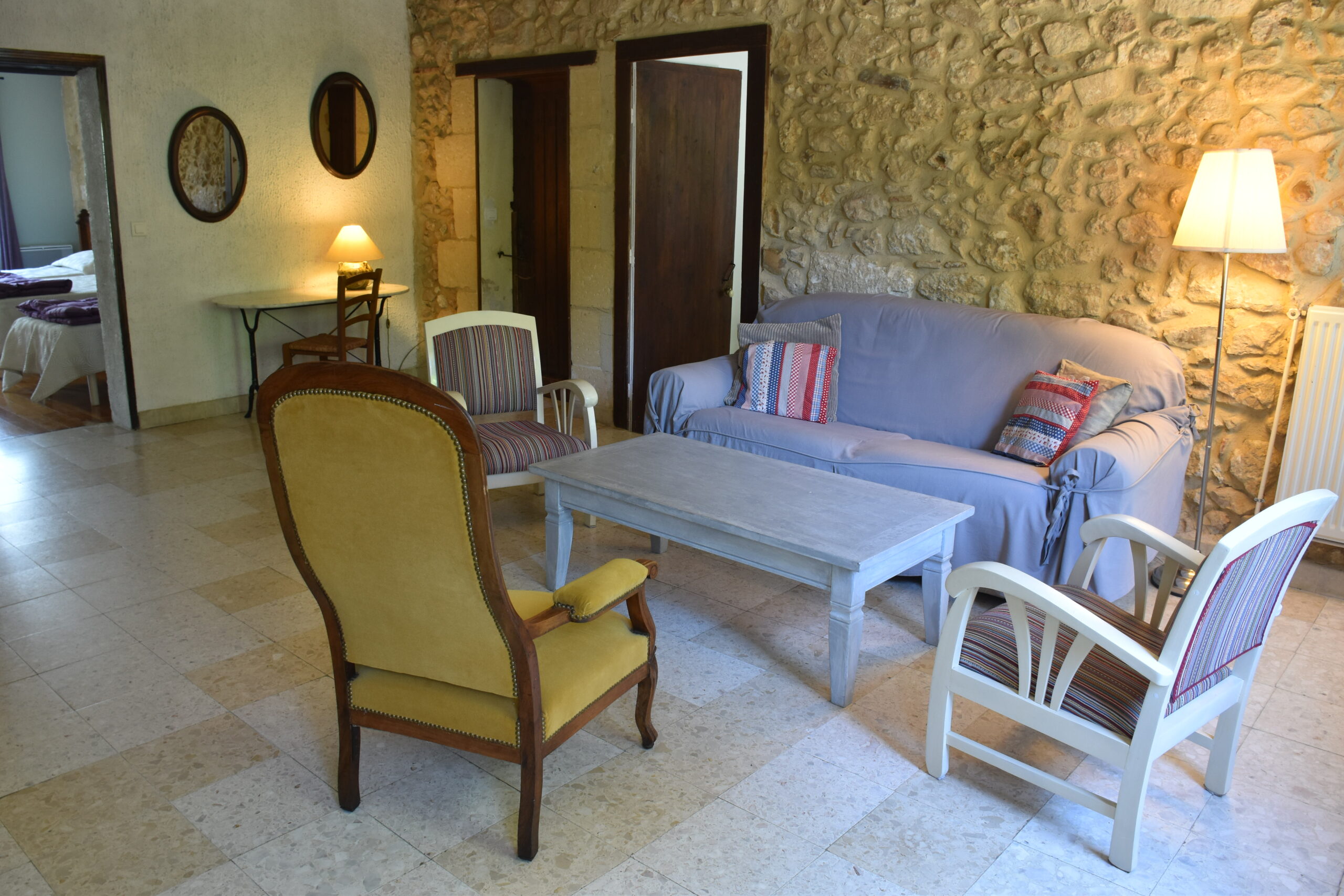 terrace of 5 guest holiday rental-la terrasse du gite 5 personnes-Bergerac