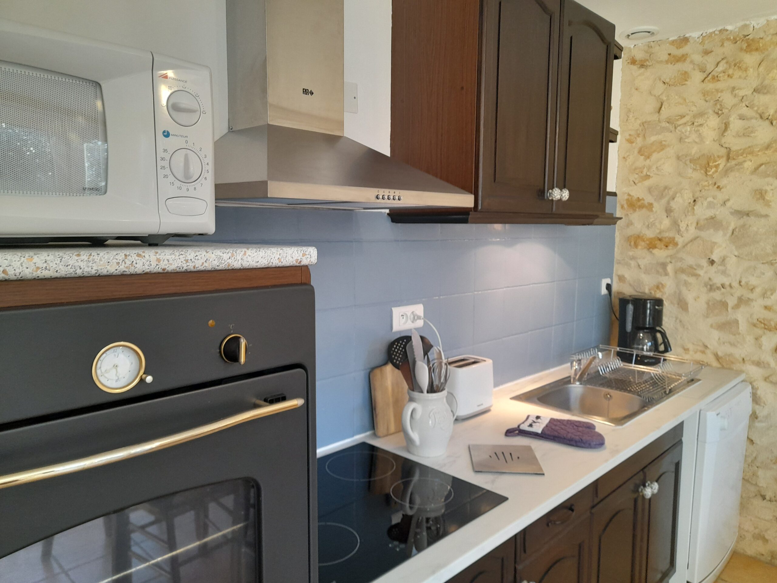terrace of 5 guest holiday rental-la terrasse du gite 5 personnes-Bergerac